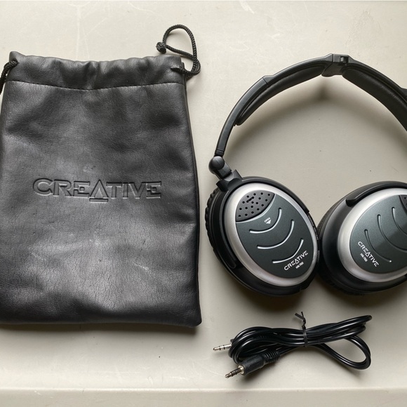Creative HN-700 Noise Canceling Headphones (Wired) - Picture 1 of 8